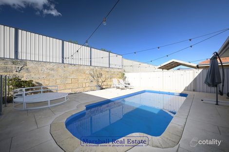 Property photo of 23 Keanefield Drive Carramar WA 6031