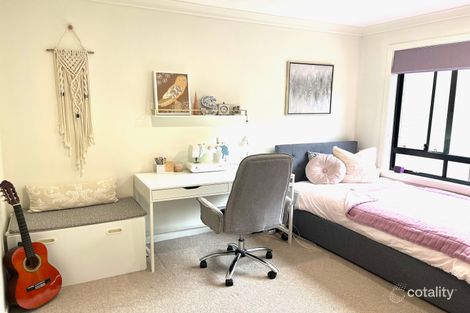 Property photo of 18 Silver Ash Way Thornleigh NSW 2120
