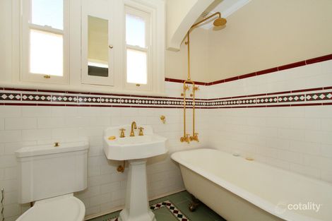 Property photo of 10 Edgar Street Reservoir VIC 3073