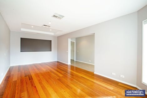 Property photo of 6 Liz O'Neill Street Casey ACT 2913