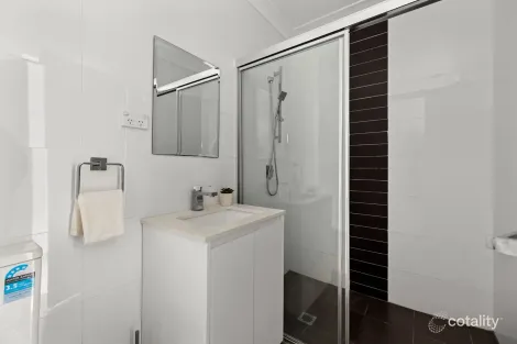 Property photo of 2/7-11 High Street Canterbury NSW 2193