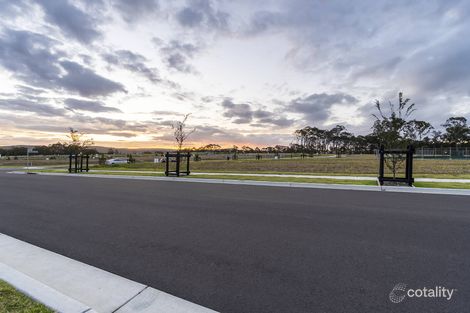 Property photo of 4 Warea Street Fletcher NSW 2287