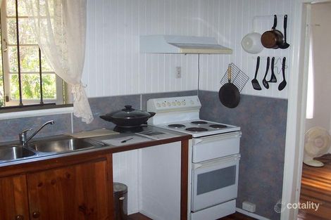 Property photo of 4 McKimmin Road Hyde Park QLD 4812