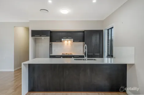 Property photo of 9 Kingsman Avenue Elderslie NSW 2570