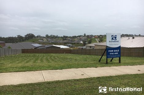 Property photo of 96 Jackson Drive Drouin VIC 3818