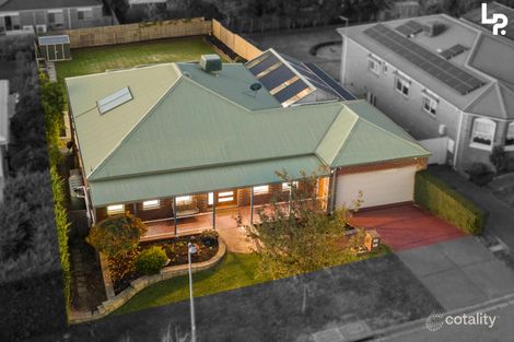 Property photo of 22 Amelia Close Beaconsfield VIC 3807