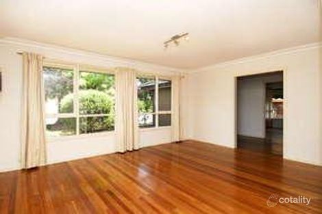 Property photo of 23 Narambi Crescent Frankston VIC 3199