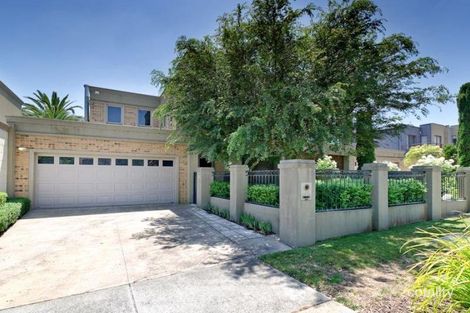 2/3 King St, Mornington, VIC 3931