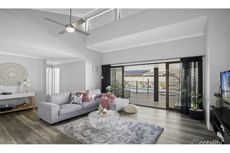 Property photo of 4 Darnay Road Broadbeach Waters QLD 4218