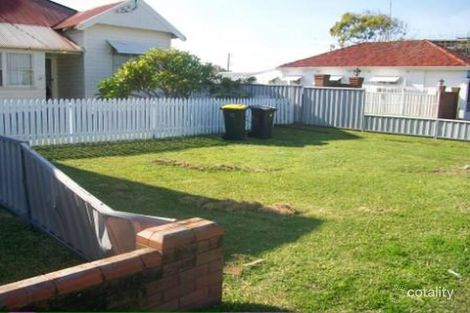 Property photo of 12 Brooks Parade Belmont NSW 2280