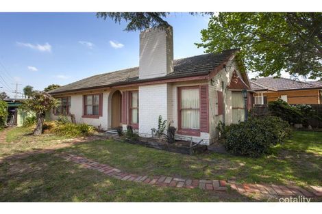 1 Lake St, Avondale Heights, VIC 3034