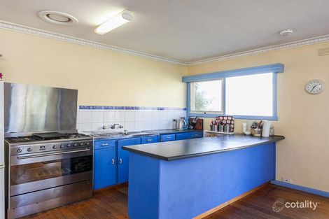 Property photo of 10 Beach Road Aireys Inlet VIC 3231