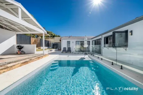 Property photo of 27 Macedon Place Craigie WA 6025