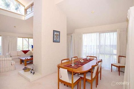 Property photo of 32 Charlotte Street Glen Waverley VIC 3150