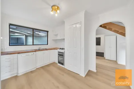 Property photo of 31 Chelmsford Way Melton West VIC 3337