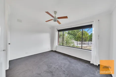 Property photo of 31 Chelmsford Way Melton West VIC 3337