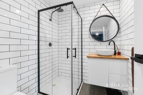 Property photo of 31 Snowball Road Eltham North VIC 3095