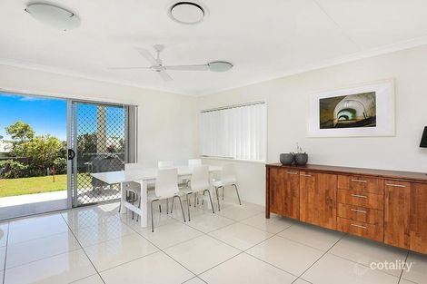 Property photo of 5/2 Photinia Crescent Mountain Creek QLD 4557
