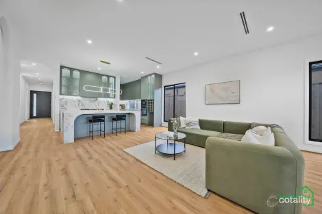Property photo of 36 Beaconsfield Drive Mickleham VIC 3064