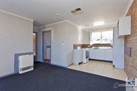 Property photo of 2/3 Rattray Avenue Wodonga VIC 3690