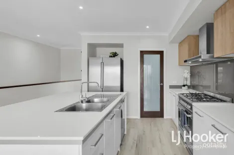 Property photo of 119 Summerview Avenue Yarrabilba QLD 4207