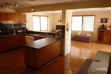 Property photo of 10 Lissanthe Street Mount Annan NSW 2567