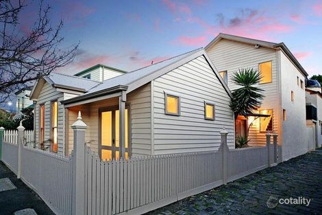 16 Erica St, Windsor, VIC 3181