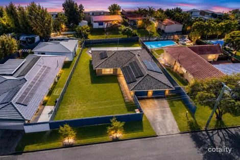 35 Lavinia St, Southport, QLD 4215