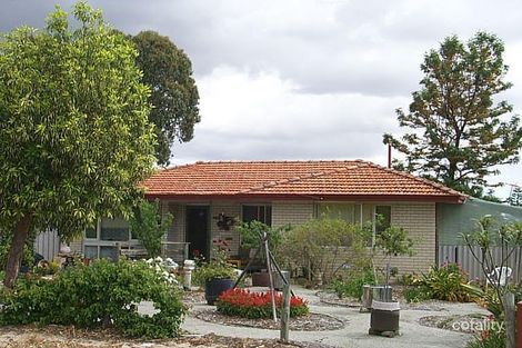 15 Drayton Ct, Kelmscott, WA 6111