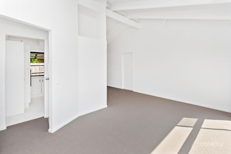 Property photo of 1/2 Ash Court Arundel QLD 4214