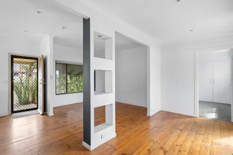 Property photo of 55 Robertson Road Killarney Vale NSW 2261