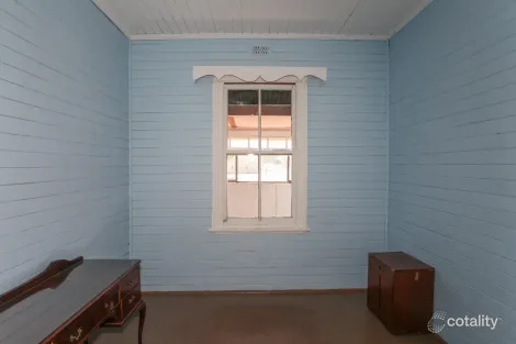 Property photo of 37 Simpson Street Wellington NSW 2820