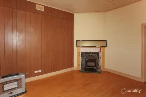 Property photo of 37 Simpson Street Wellington NSW 2820