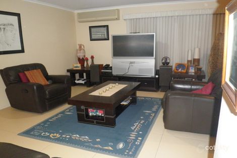 Property photo of 2 Samford Court Helensvale QLD 4212