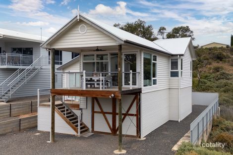 Property photo of 19 Mathews Circuit Woodlane SA 5254