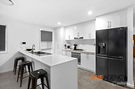 Property photo of 15 Pasture Way Calderwood NSW 2527