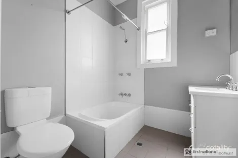 Property photo of 208 Brilliant Street Bathurst NSW 2795