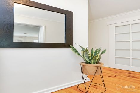 Property photo of 15 Cornell Avenue Valley View SA 5093