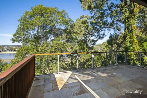 Property photo of 114 Ocean Parade Burleigh Heads QLD 4220