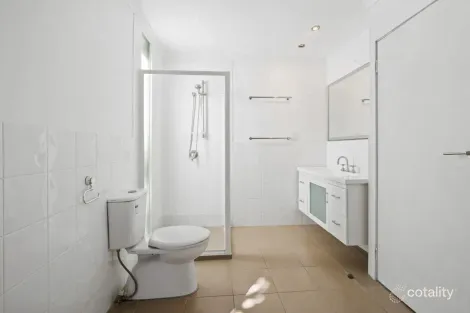 Property photo of 114 Ocean Parade Burleigh Heads QLD 4220