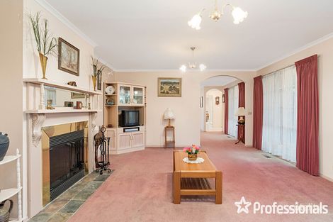 Property photo of 2 Dinsdale Court Mooroolbark VIC 3138
