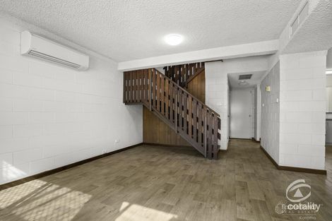 Property photo of 5/10 Walcott Way Bulgarra WA 6714