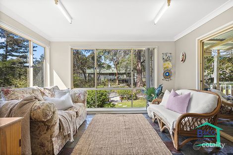 Property photo of 63 Jacaranda Avenue Figtree NSW 2525