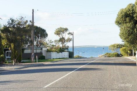 Property photo of 18 Central Street Louth Bay SA 5607