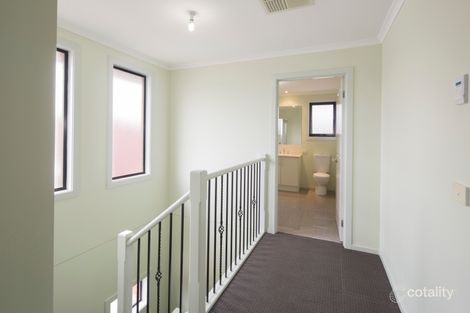 Property photo of 2/13 Davey Court Springvale VIC 3171