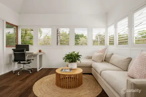 Property photo of 55 Crown Street Bardon QLD 4065