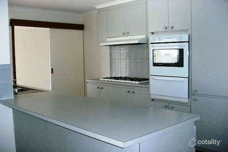 Property photo of 16 Prior Court Rowville VIC 3178