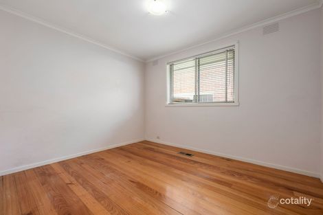 Property photo of 7 Travers Crescent Burwood East VIC 3151