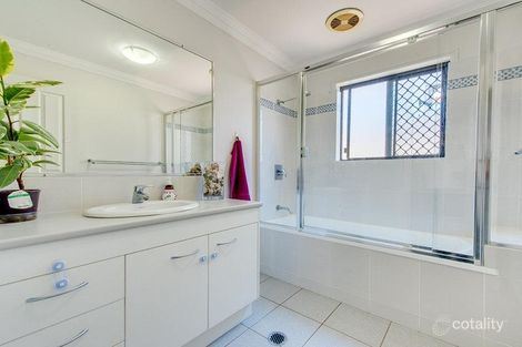 Property photo of 60 Nullarbor Circuit Forest Lake QLD 4078
