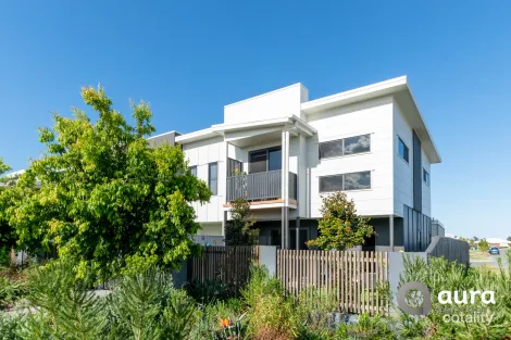 Property photo of 96 Annalise Circuit Nirimba QLD 4551